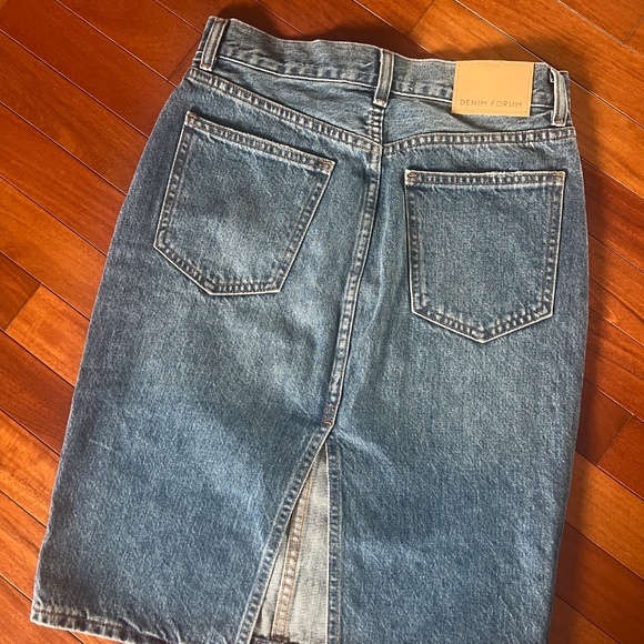 Denim Forum '90s Pencil Skirt - Picture 4 of 5